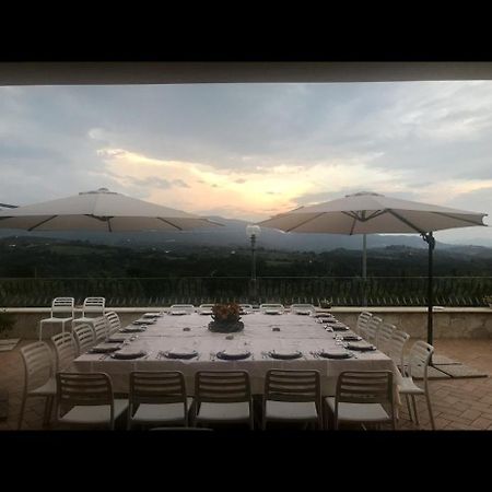 I Due Melograni Agriresort Tarano Buitenkant foto