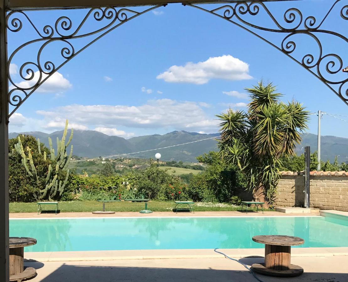 I Due Melograni Agriresort Tarano Buitenkant foto